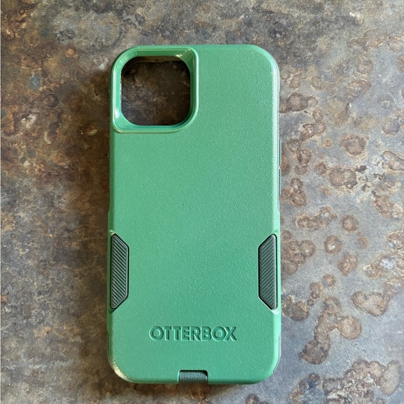 Otter box drop proof iPhone case 13/14/15 - Picture 1 of 2